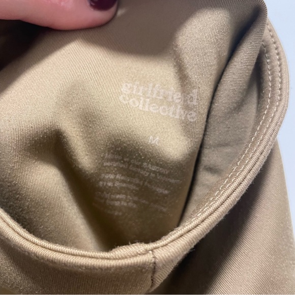 Girlfriend Collective bike shorts - Picture 4 of 5